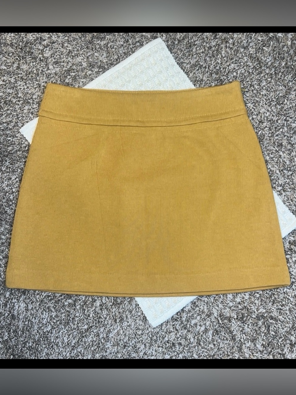 Banana Republic Mustard Yellow Mini Skirt Size 6